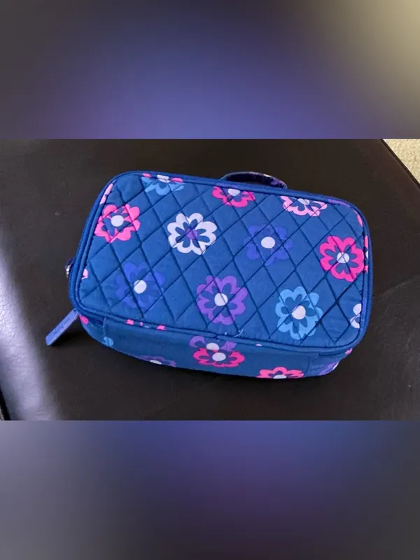 VERA BRADLEY Quilted Floral Double-Zip Cosmetic Case 💄🪮 - Image 15