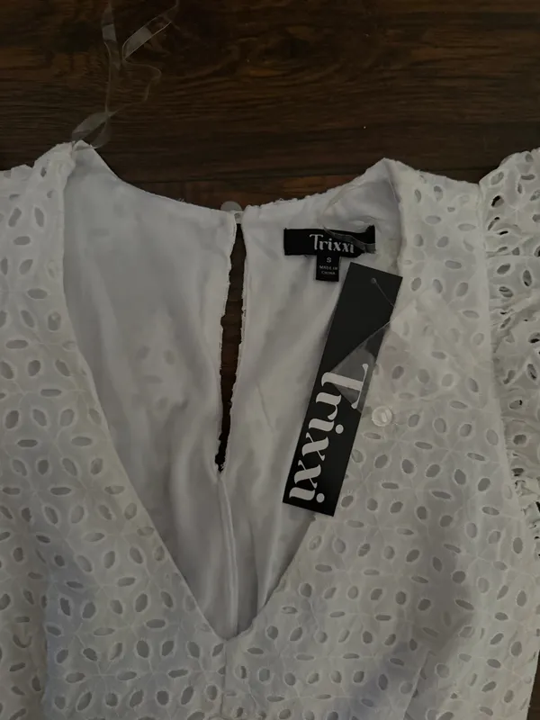 Trixxi Dress Eyelet White - Image 2