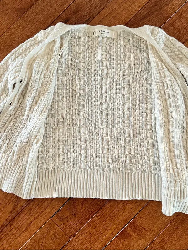 Zara Cream Cable-Knit Button Cardigan Medium - Image 4