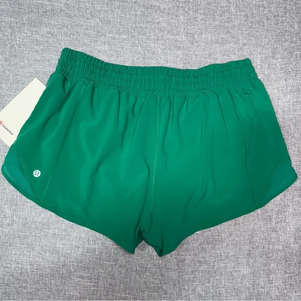 Lululemon Hotty Hot High Rise Athletic Short in Kelly Green Size 12 NWT - Image 8