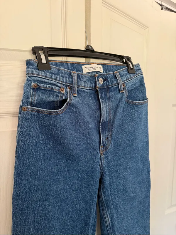 Abercrombie & Fitch Ultra High Rise 90's Straight Jean Blue Jeans 27 4L Long - Image 3