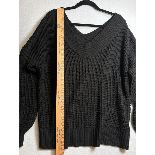 Zenana Black Waffle Knit V-Neck Balloon Sleeve Sweater TW-3418AB Medium - Image 9