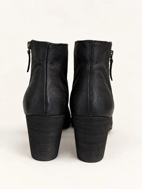 bp Nordstrom black leather ankle booties - Image 9