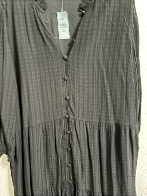 LOFT Black Ruffled-Neck Dress NWT PXL - Image 7