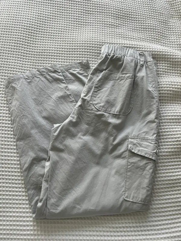 Calvin Klein Cargo Pants - Image 3