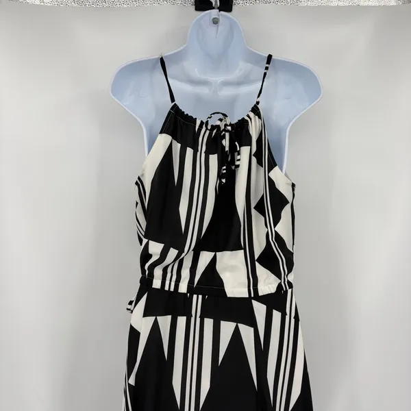Express Asymmetric Geometric Maxi Dress Sz XS Resort Art Deco Monochrome Hanky - Image 9