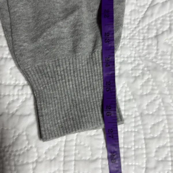 Abercrombie Cozy Gray Sweatpants - Image 8