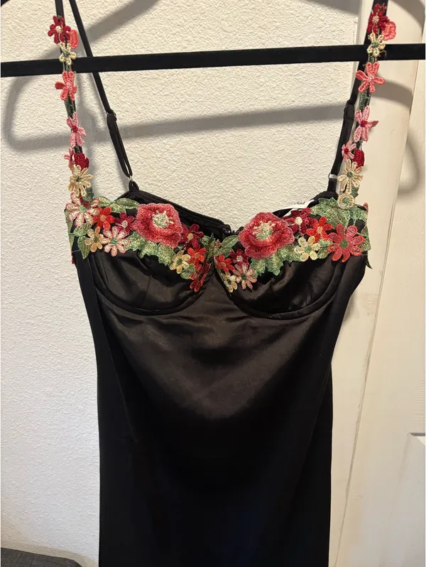 Princess Polly Black Dress with Flowers - Image 2
