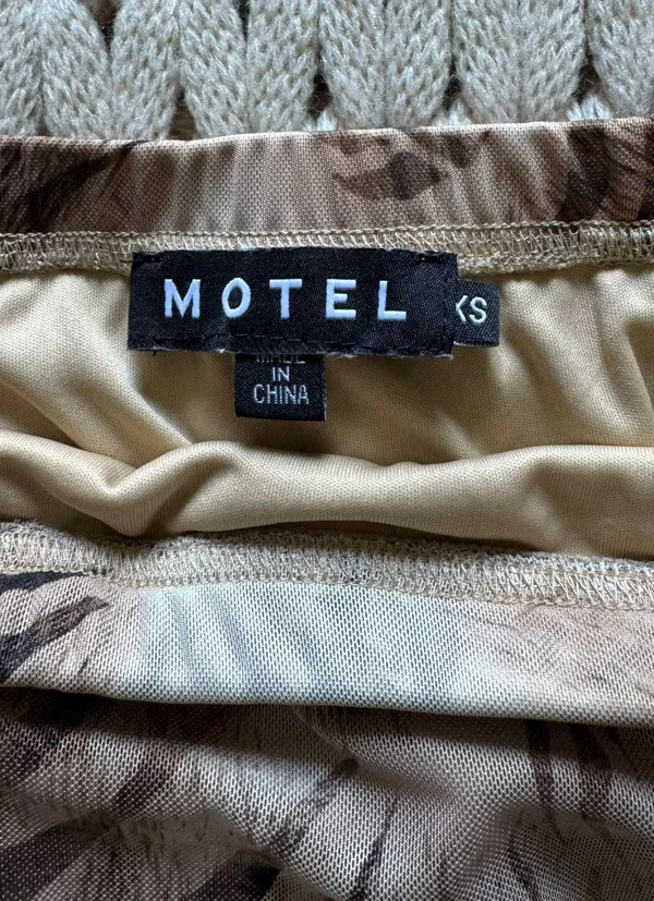 Motel Skirt - Image 4