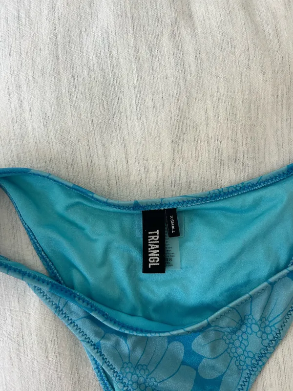 Triangl Bikini - Image 4