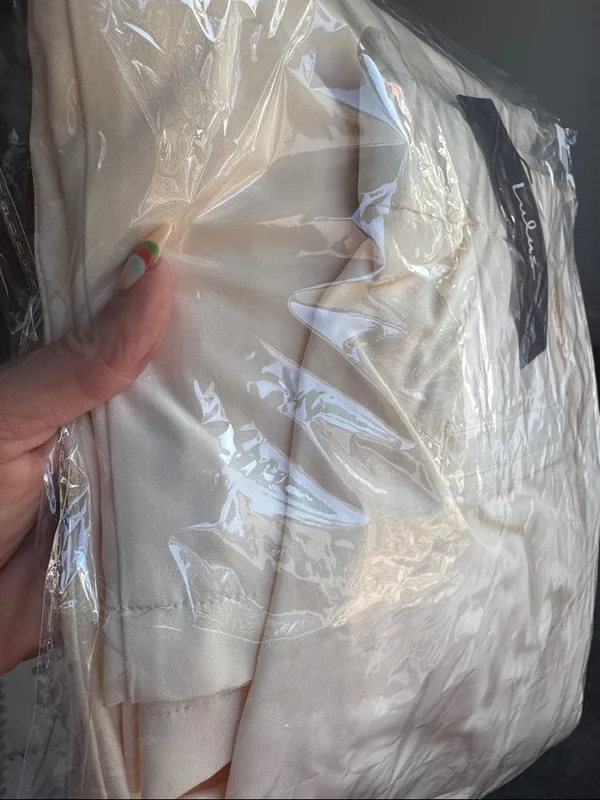 NWT: Lulus Sophisticated Company Ivory Straight Leg Trouser Pants White - Image 4