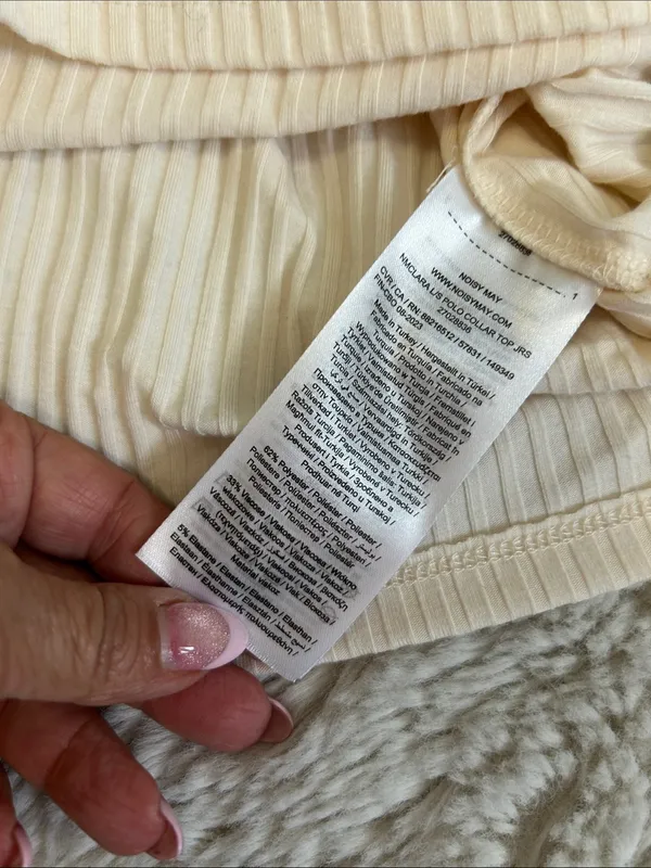 Noisy May Cream Ribbed Long Sleeve Polo Shirt - Image 7