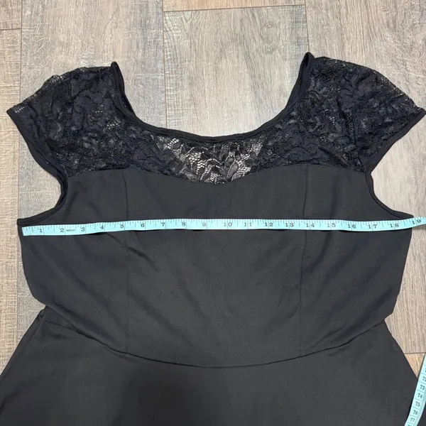 NWT Glory Sunshine Black Lace Cap Sleeve Fit Flare Dress Plus Size 2XL‎ - Image 6