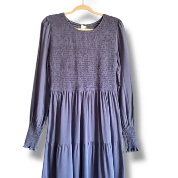 ZESICA long sleeve smocked tiered midi dress size Large - Image 6