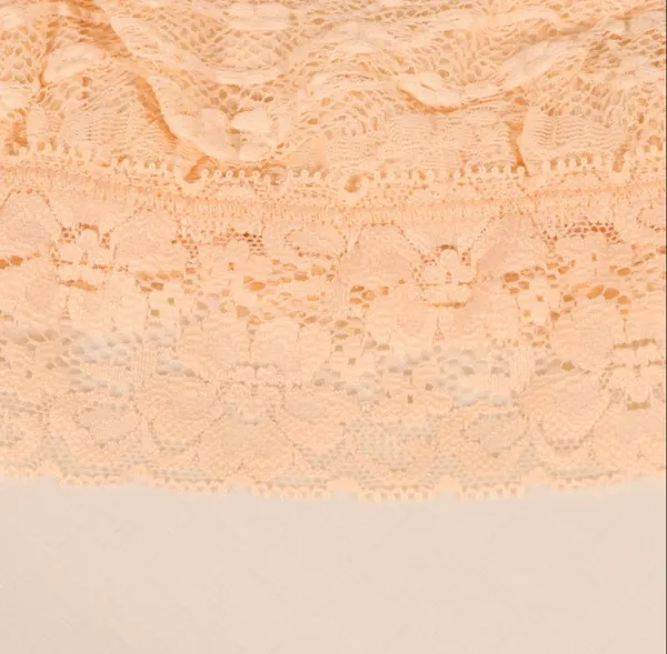 Free People NWT Scalloped Lace Bandeau Size Xs - Image 5