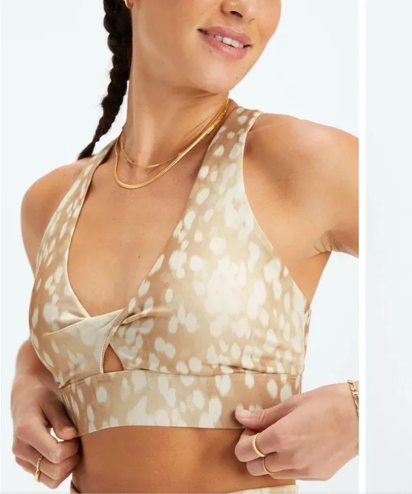 Oasis Fabletics Twist Sports Bra Spotted Doe - Image 4