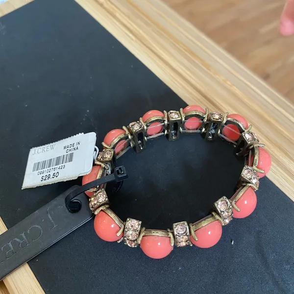 NWT J crew coral stone bracelet with rhinestone spacers - Image 4
