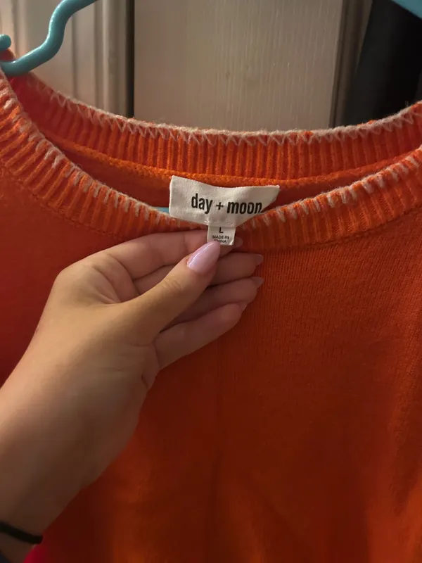 Day + Moon Top Orange Size L - Image 2
