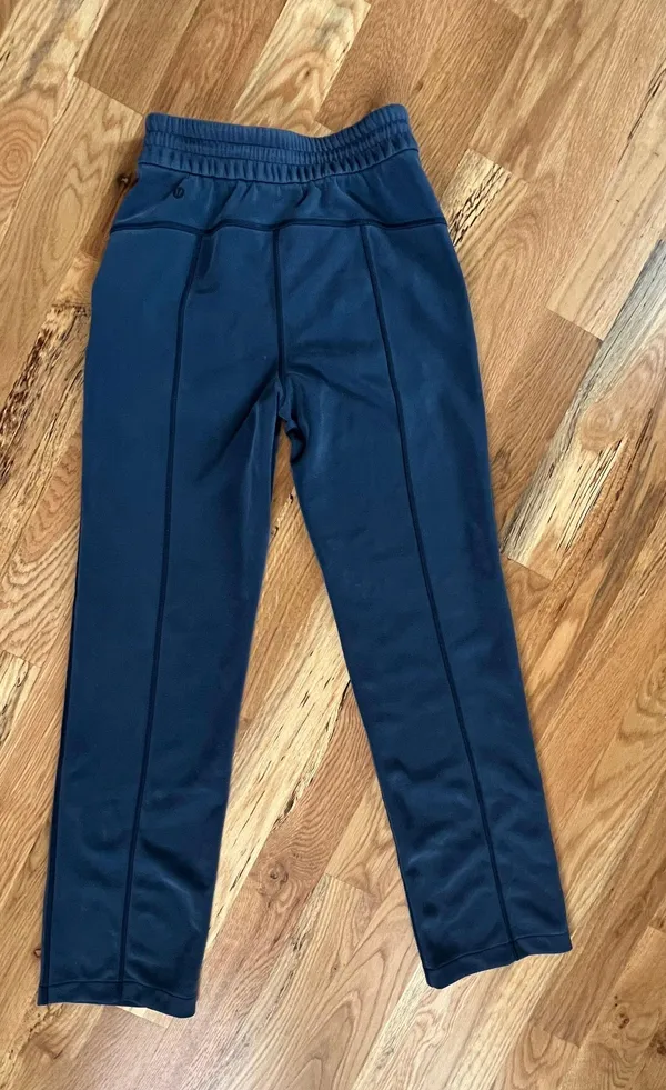 Lululemon Softsreme High Rise Pant In Navy - Image 5