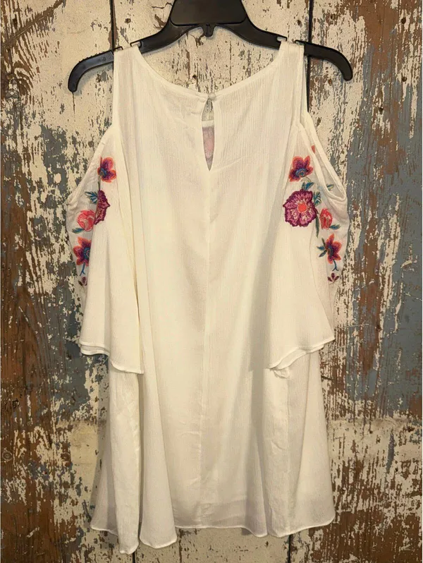 NWT Umgee Boutique Floral Embroidered Angel Sleeve Open Shoulder Dress Small - Image 7