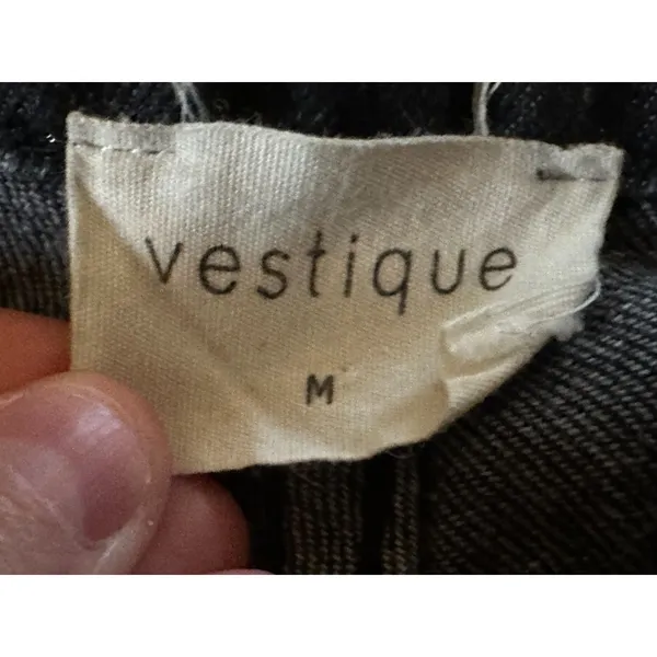 Vestique Faded Black Button Up Rolled Cutoff Jean Shorts Women's Sz Medium - Image 6