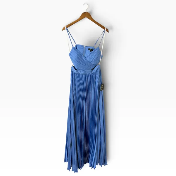 Lulus Got the Glam Blue Pleated Cutout Maxi Dress size Medium NWT - Image 4