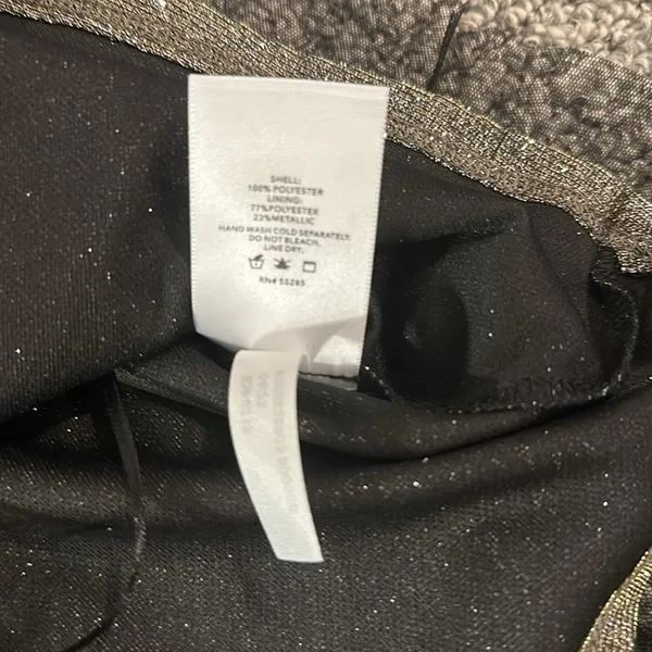 NWT Express Shimmer Pleated Top Sz M - Image 9