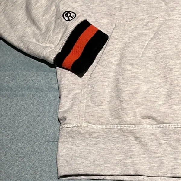 RUNTZ 321-33670-OTM Sweatshirt Hoodie Size Medium C23‎ - Image 5