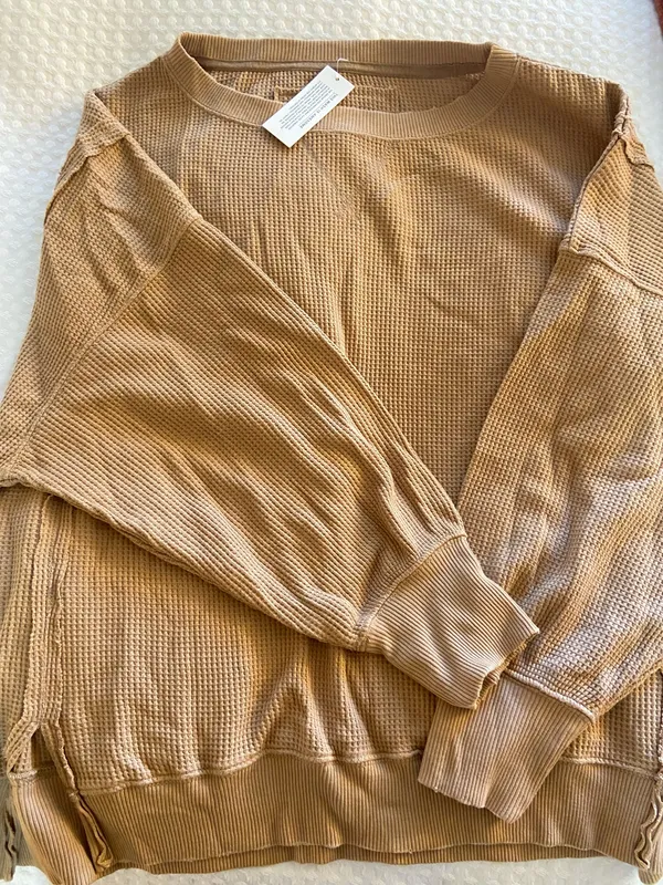 American Eagle Sweater - Image 2