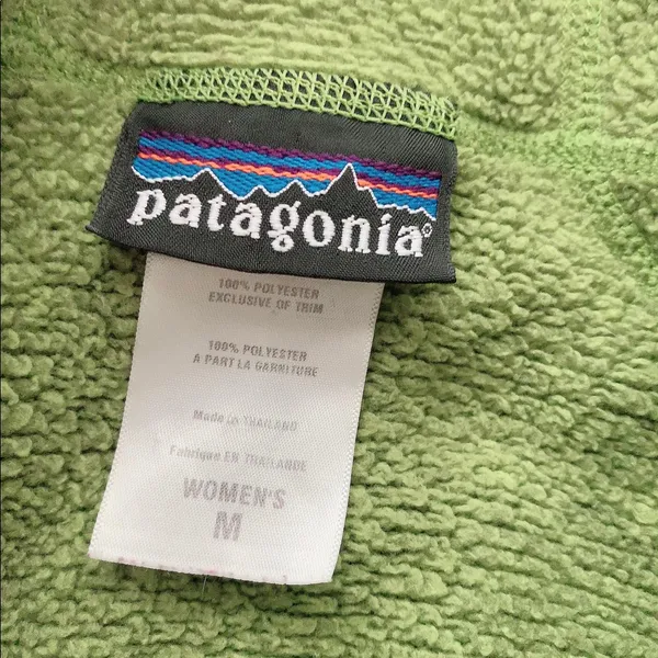 Patagonia Full Zip up Jacket Medium womens - Image 3