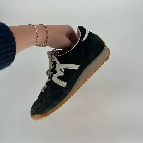 Karhu Mestari Champion Classic Sneakers Low-Tops Retro Black and White Womens 5 - Image 8