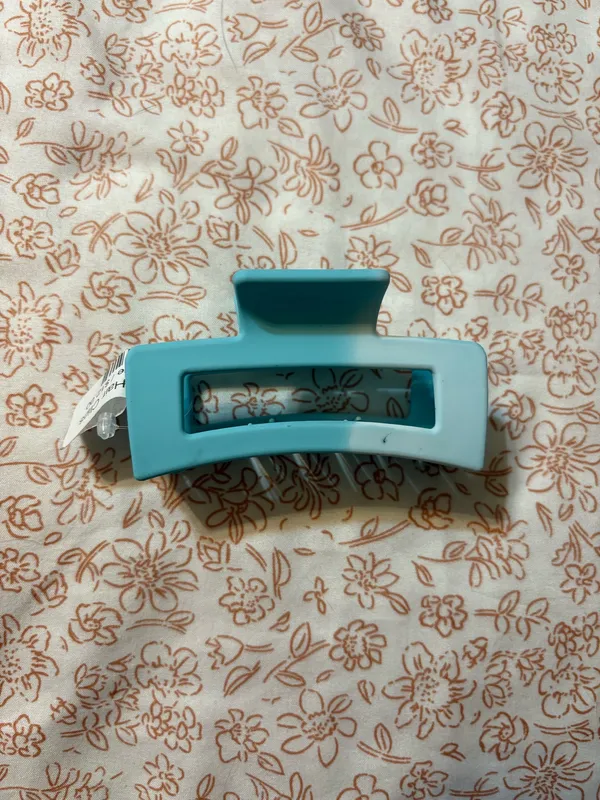 Boutique Hair Clip - Image 3