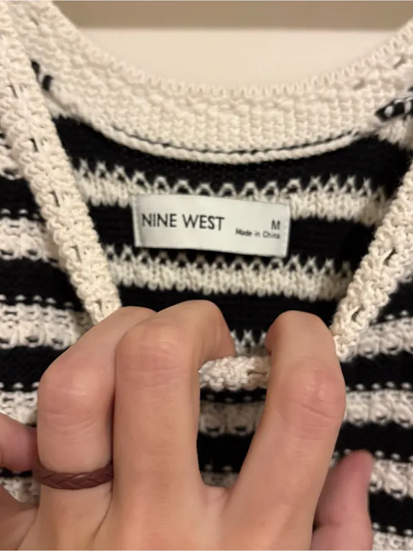Nine West Black and White Striped Knit Dress size Medium - Image 6
