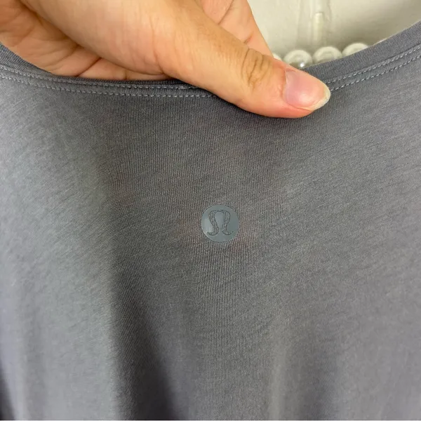 Lululemon Grey Casual Long Sleeve Top - Image 6