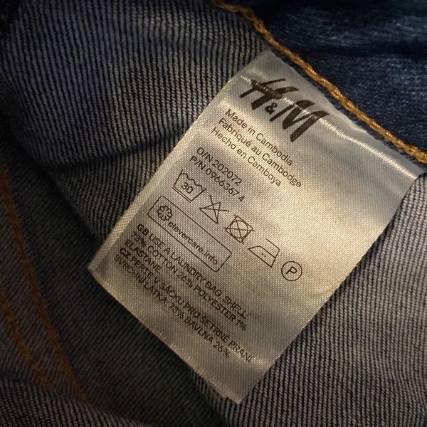 H&M Medium Wash Curvy Jeggings Size 18 NWT - Image 6