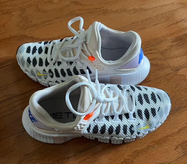 Nike Metcons - Image 2