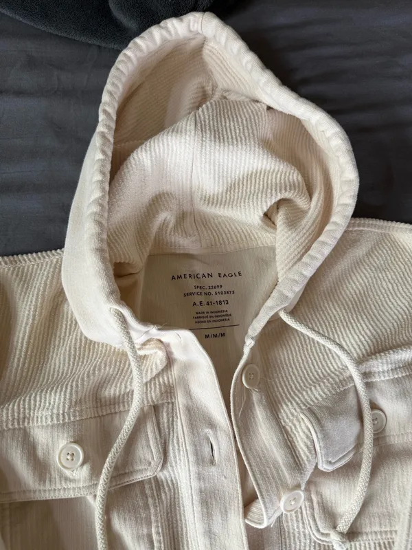 American Eagle Outfitters Button-Up - Image 6