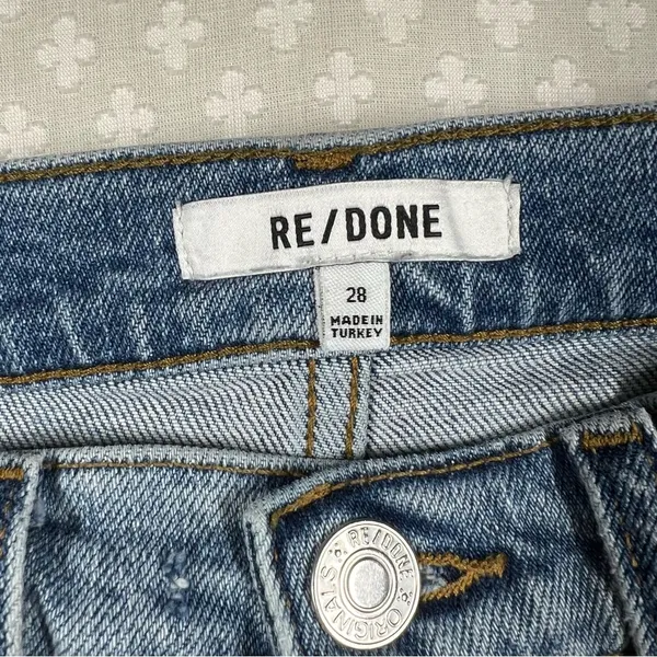 Re/Done Light Wash High Rise 70s‎ Stove Pipe Jeans - Image 4