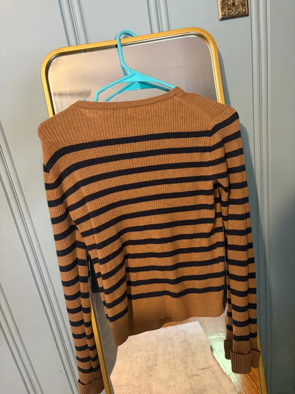 Target striped sweater - Image 3