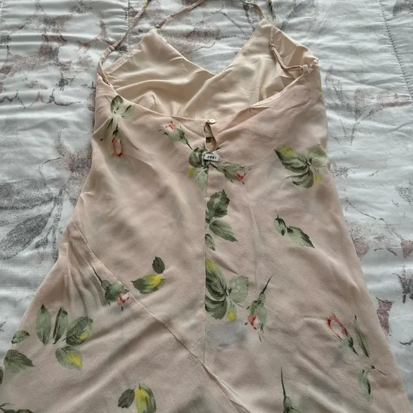 Obey beige floral Y2K spaghetti straps slip dress, size M criss cross back boho - Image 12