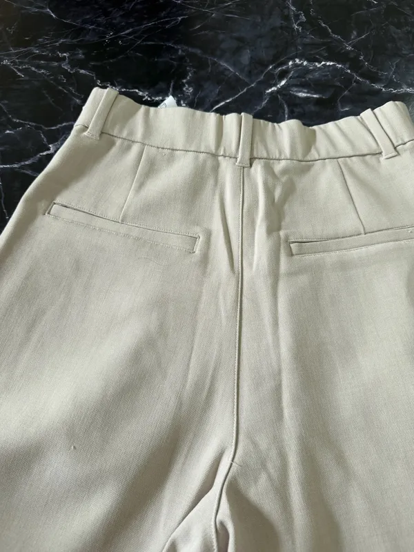 Abercrombie trouser shorts - Image 4