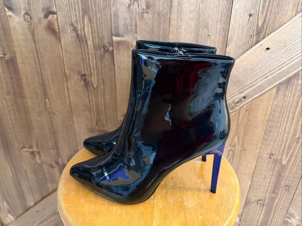 BCBGeneration Women’s Size 6.5B Black Patent Ankle Boots Blue 4” Stiletto Heel - Image 3