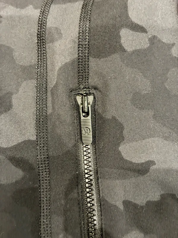 Lululemon Define Jacket Camo Heritage 365 Deep Coal Multi - Image 4