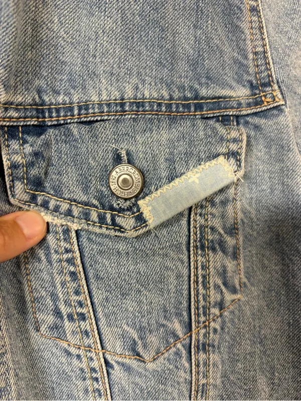 Abercrombie & Fitch Light Wash Patchwork Denim Jacket - Image 5