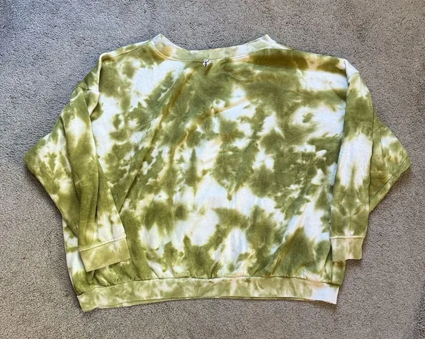 Free People Sweatshirt - Image 3