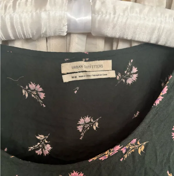 Urban Outfitters long sleeve green floral dress - Image 4