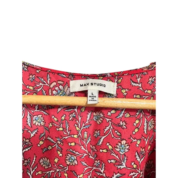 Max Studio Sleeveless red floral Top L Cottagecore Ruffle V Neck‎ Peplum - Image 3