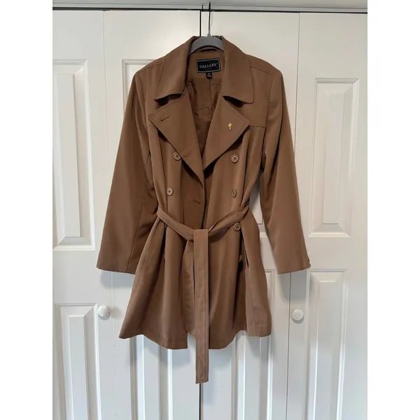 Gallery Medium dark green Double-Breasted Trench Coat - Image 3