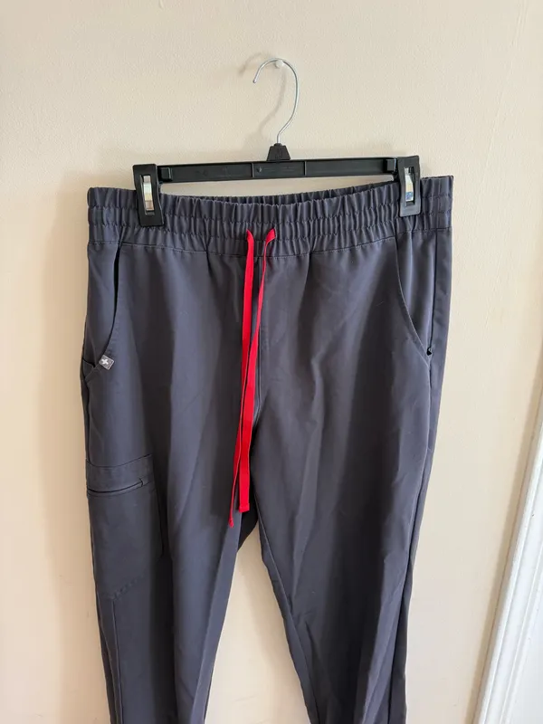Figs zamora jogger scrub pants - Image 2
