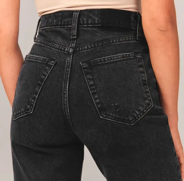 Abercrombie Black 90's Straight Leg Ultra High Rise Curve Love Jeans - Image 4